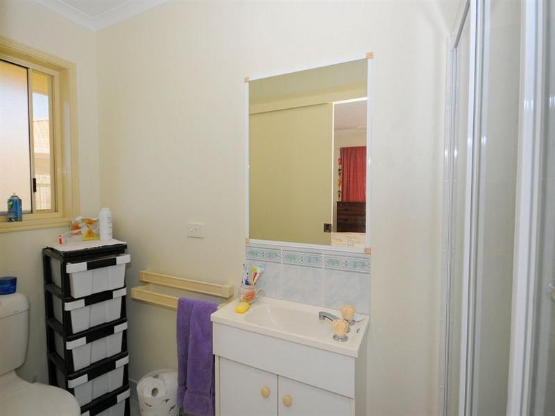 6 Moorhen Court, Eli Waters QLD 4655