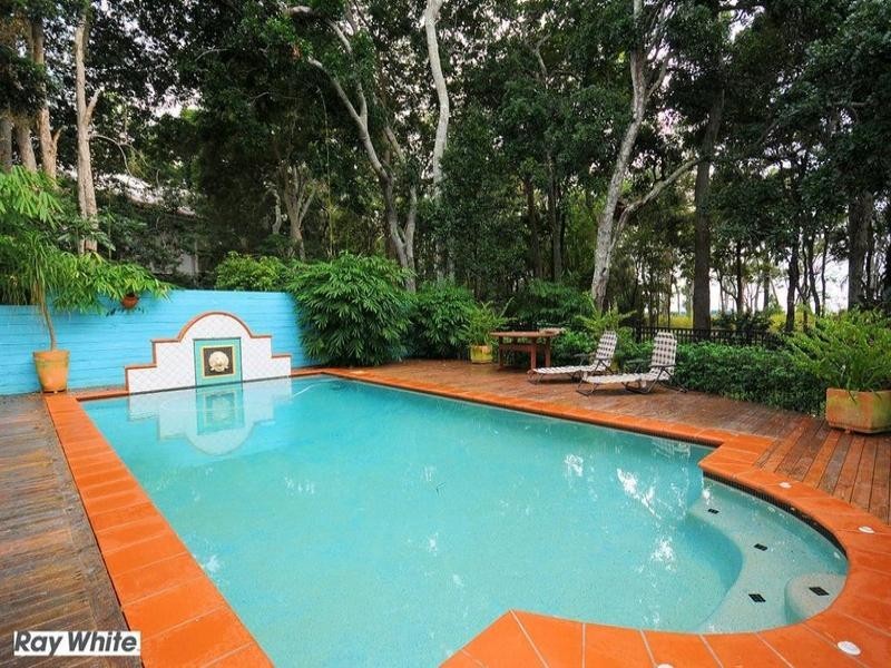 24 Palmwood Drive, Dundowran Beach QLD 4655