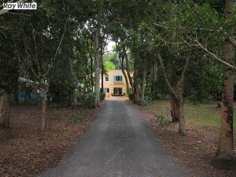 24 Palmwood Drive, Dundowran Beach QLD 4655