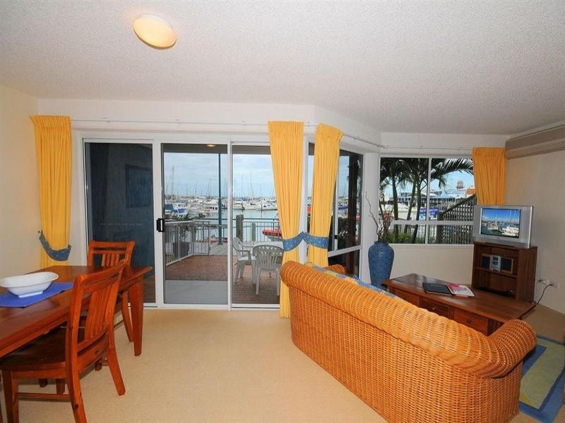 U2 Break Free Resort, Buchaneer Drive, Urangan QLD 4655