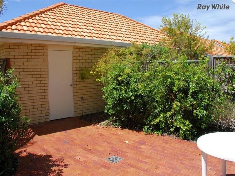 U2 Break Free Resort, Buchaneer Drive, Urangan QLD 4655