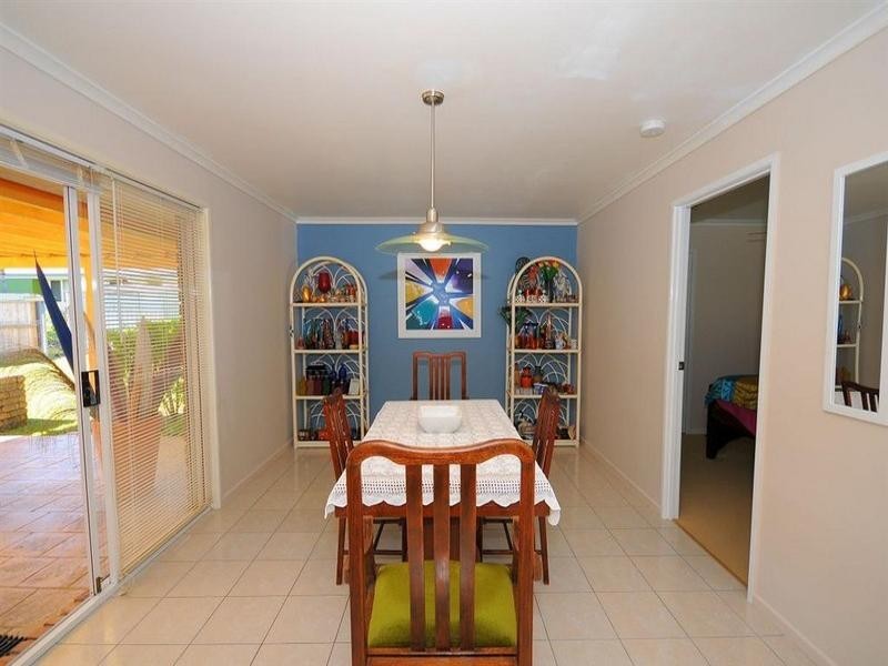 24 Michelle Drive, Point Vernon QLD 4655