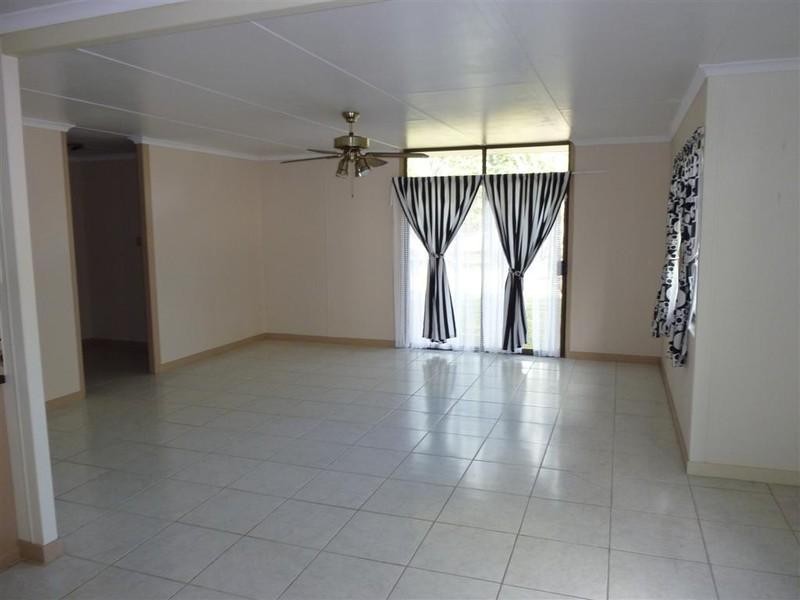 Sunshine Acres QLD 4655