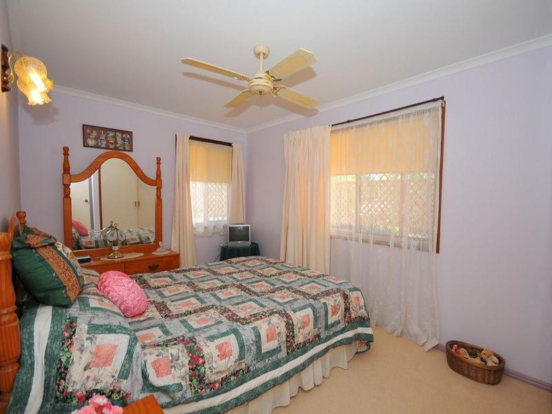 305 Boat Harbour Drive, Scarness QLD 4655