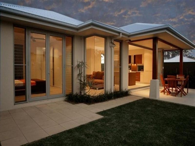17 Harmony Avenue, Urraween QLD 4655