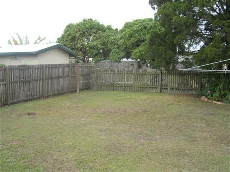 24 Dover Street, Pialba QLD 4655