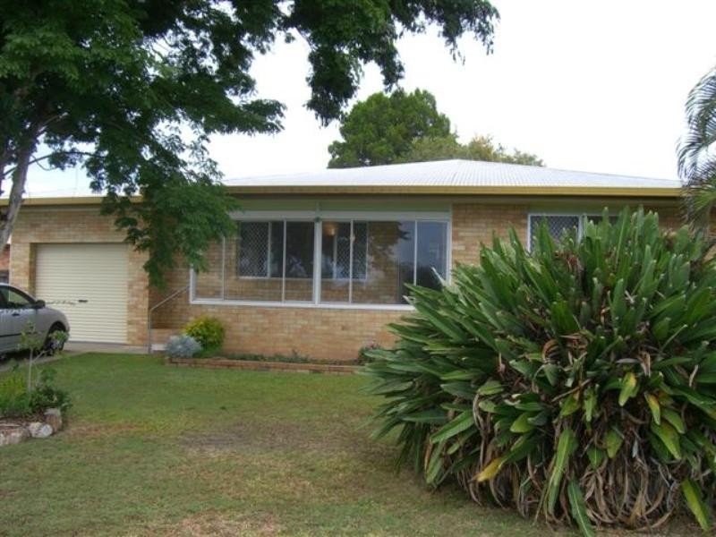 24 Dover Street, Pialba QLD 4655