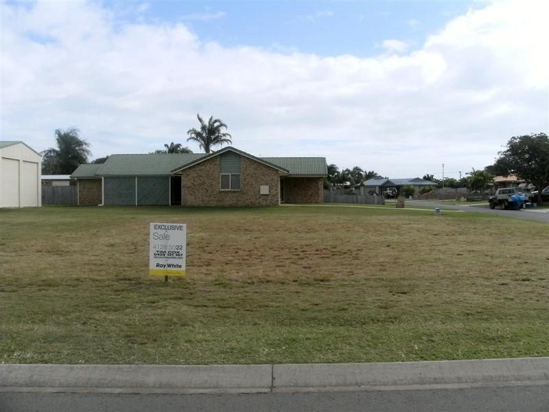 21 Merlin Drive, Urangan QLD 4655