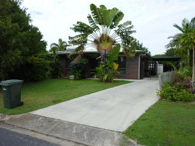 24 South, Urangan QLD 4655