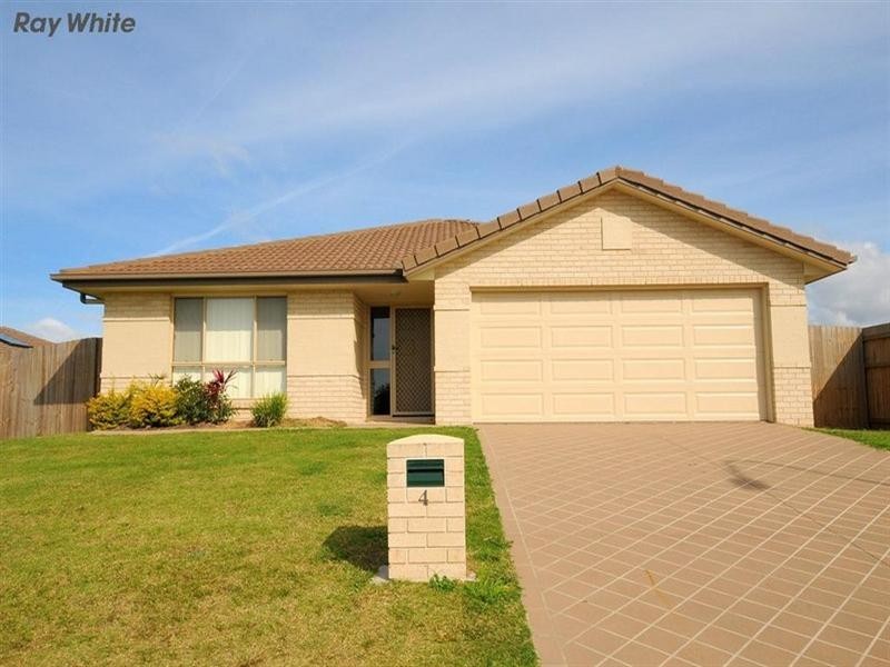 4 Beagle Avenue, Nikenbah QLD 4655