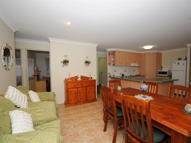 16 Gumtree Drive, Urraween QLD 4655