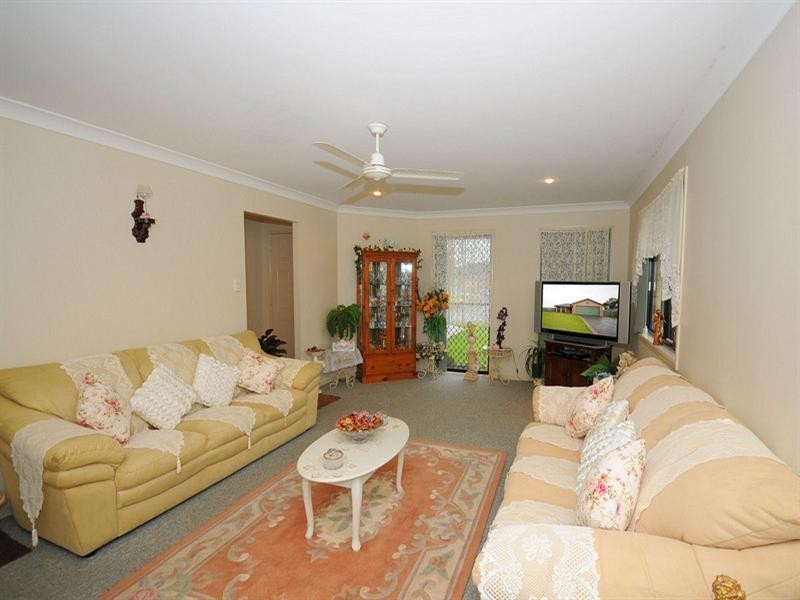 16 Gumtree Drive, Urraween QLD 4655