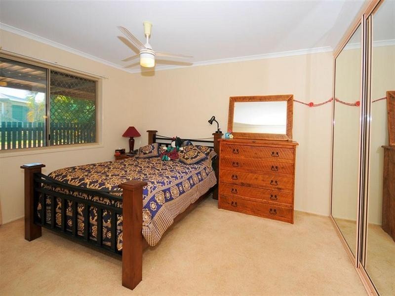 10 Phoenix Court, Kawungan QLD 4655