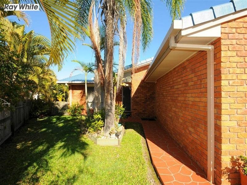 10 Phoenix Court, Kawungan QLD 4655
