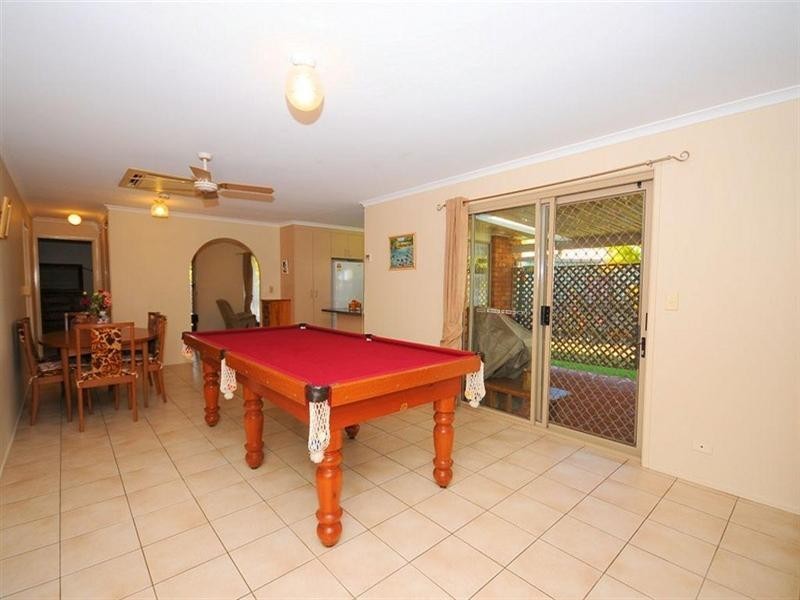 10 Phoenix Court, Kawungan QLD 4655