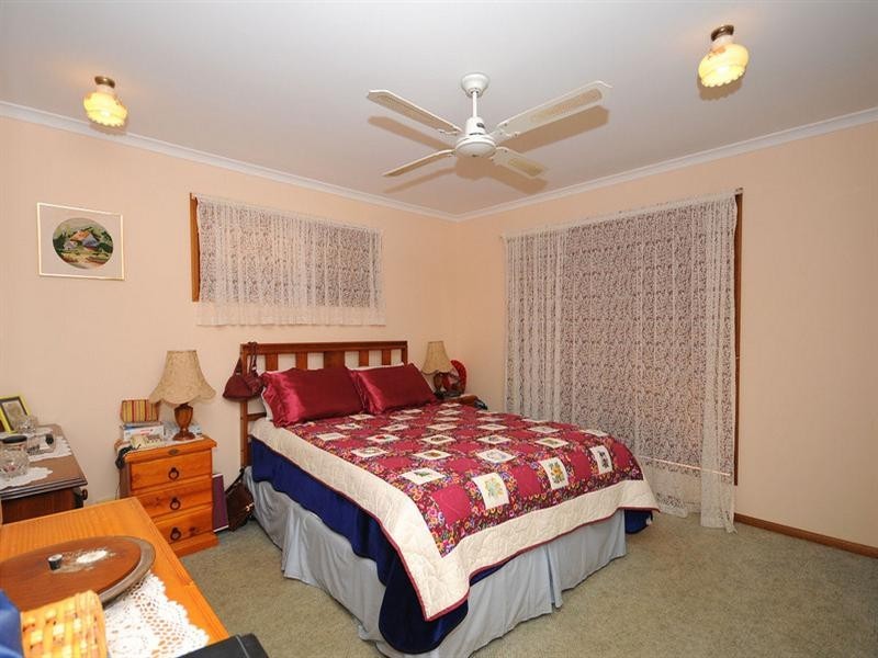 38 Thornbill Drive, Eli Waters QLD 4655