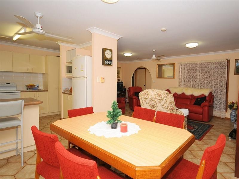 38 Thornbill Drive, Eli Waters QLD 4655