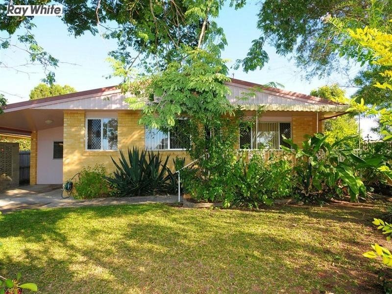 26 Dover Street, Pialba QLD 4655