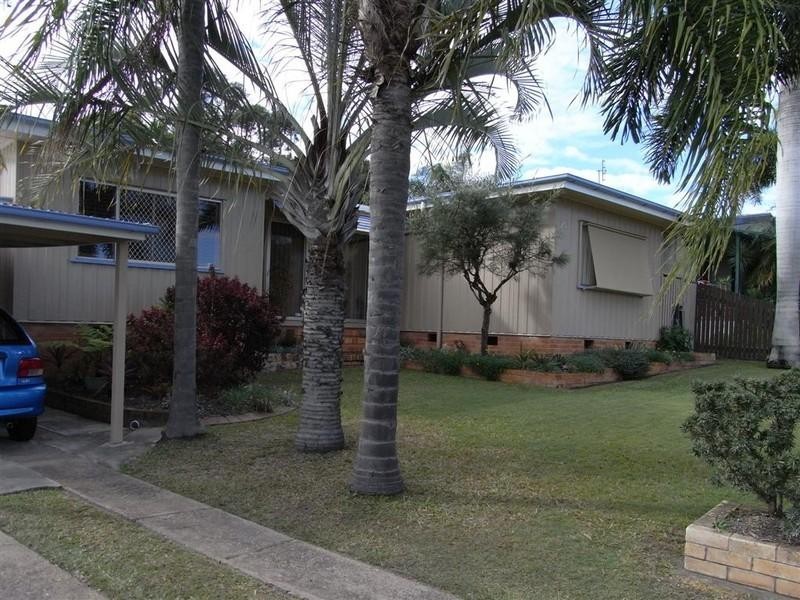 9 Boongala Way, Scarness QLD 4655