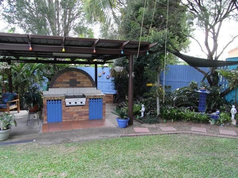 9 Boongala Way, Scarness QLD 4655