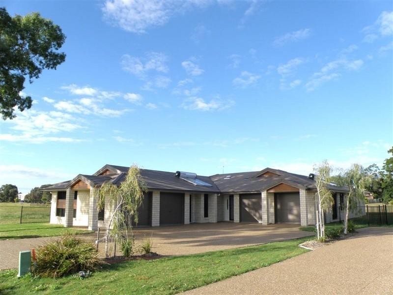 12 and 14 Fulmar Court, Burrum Heads QLD 4659