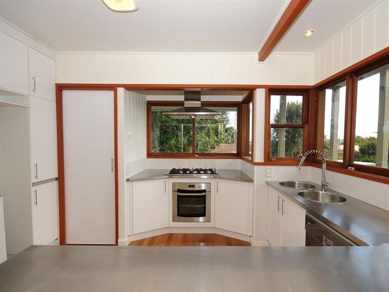 85 Long Street, Point Vernon QLD 4655