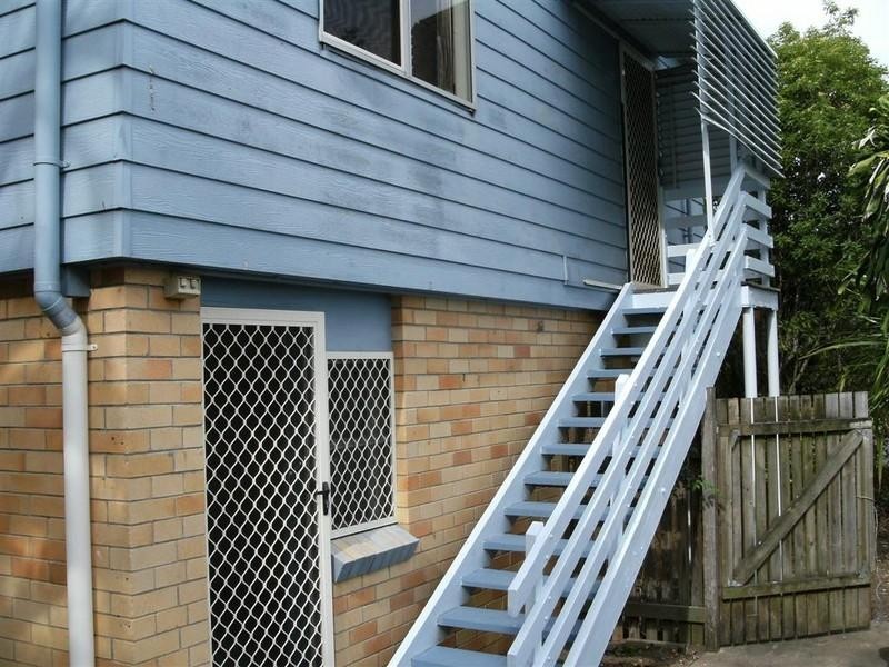 1 Murphy Street, Point Vernon QLD 4655