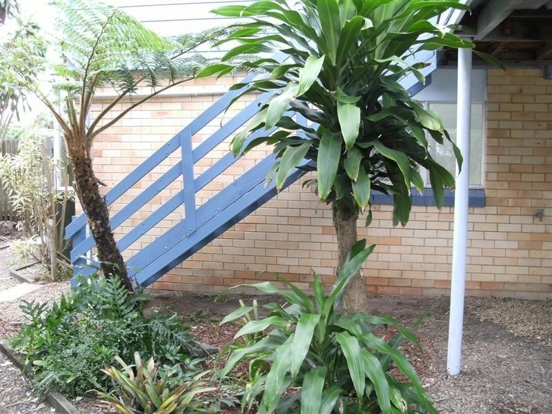 1 Murphy Street, Point Vernon QLD 4655