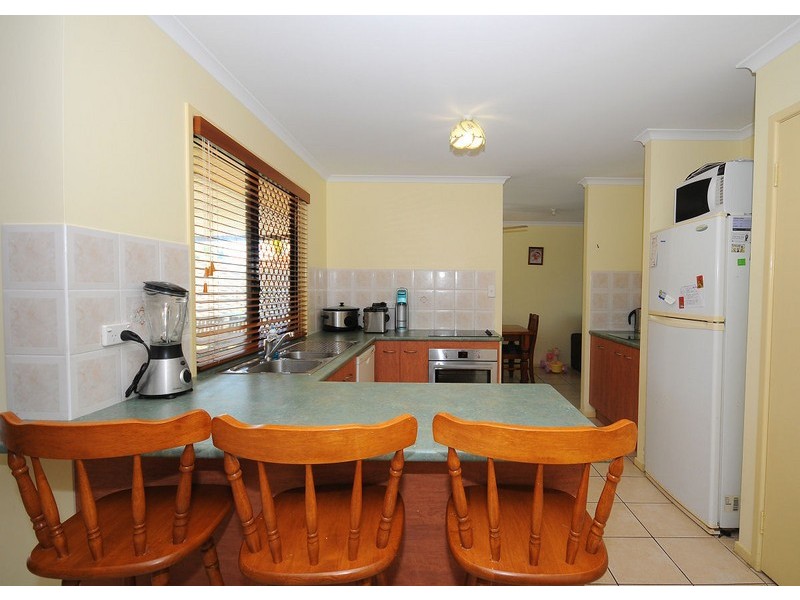 3 Burnett Court, Eli Waters QLD 4655