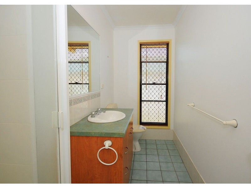 3 Burnett Court, Eli Waters QLD 4655