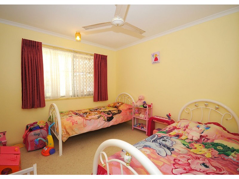 3 Burnett Court, Eli Waters QLD 4655