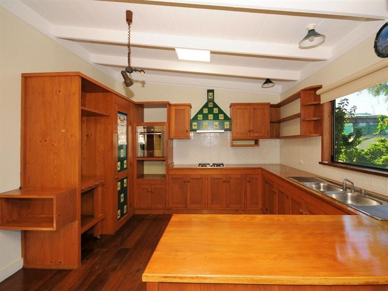 20 Zena Close, River Heads QLD 4655