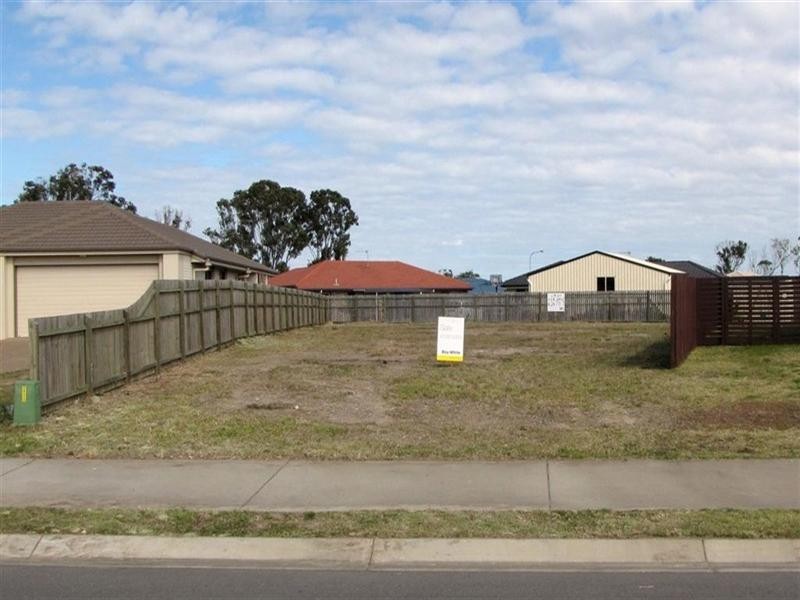 66 Endeavour Way, Eli Waters QLD 4655