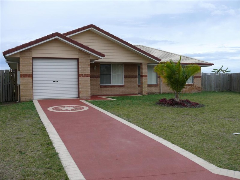 4 Sirius Court, Eli Waters QLD 4655