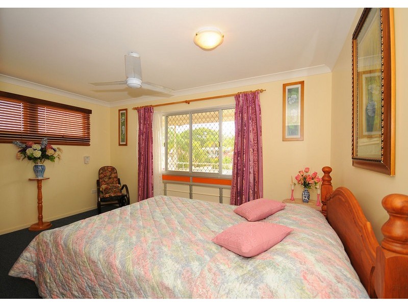 163 Cypress Street, Urangan QLD 4655