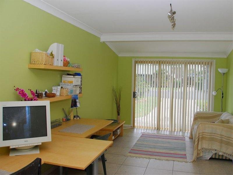 17 Desmond Drive, Toogoom QLD 4655