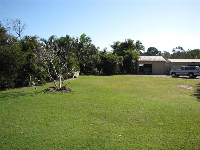 54 Hughes Road, Urangan QLD 4655