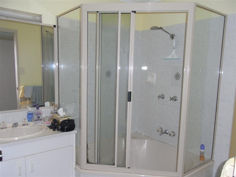 5 Ian Avenue, Kawungan QLD 4655