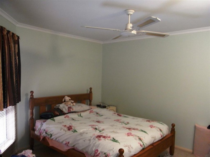 5 Ian Avenue, Kawungan QLD 4655