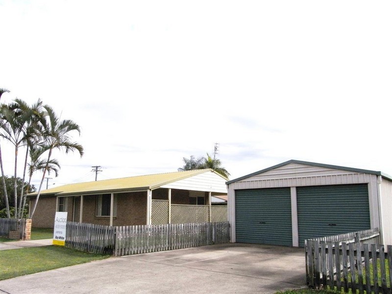 125 Hammond Street, Urangan QLD 4655