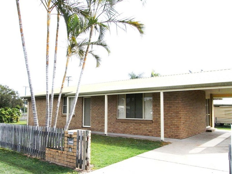 125 Hammond Street, Urangan QLD 4655