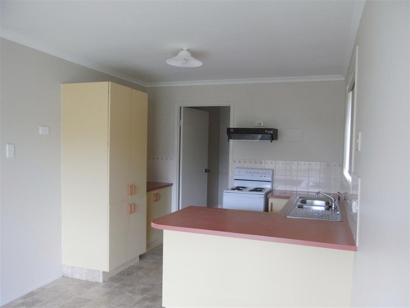 125 Hammond Street, Urangan QLD 4655