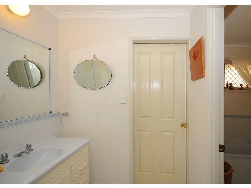 105 Snapper Street, Kawungan QLD 4655