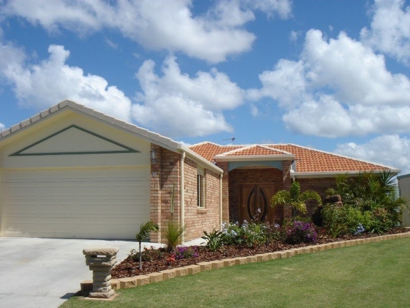 Eli Waters QLD 4655