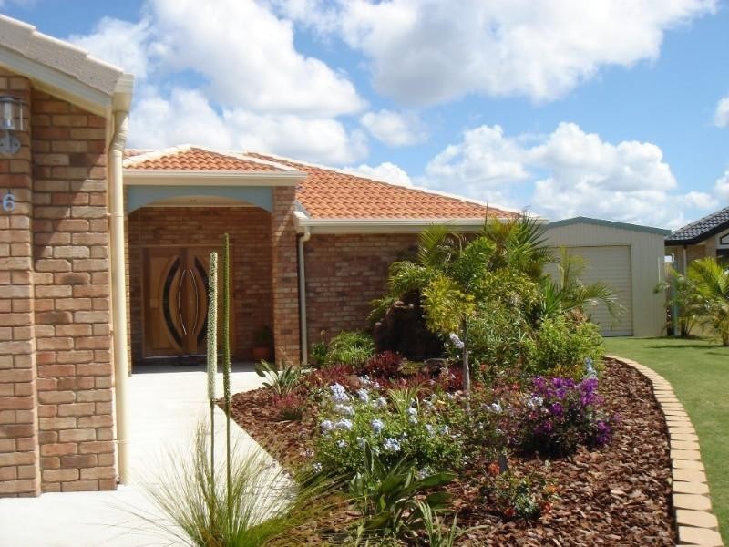 Eli Waters QLD 4655