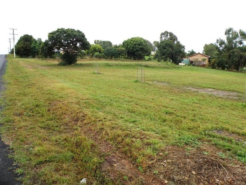 2 Seaview Drive, Booral QLD 4655