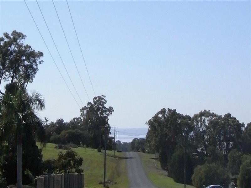 2 Seaview Drive, Booral QLD 4655