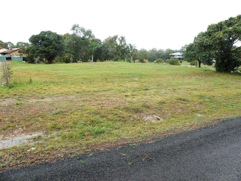 2 Seaview Drive, Booral QLD 4655