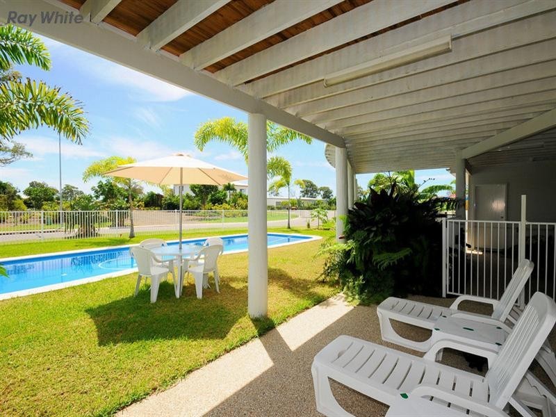 24 Sandcastles Circuit, Burrum Heads QLD 4659