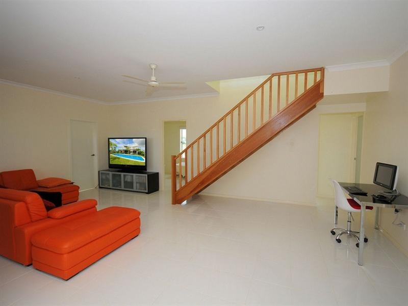 24 Sandcastles Circuit, Burrum Heads QLD 4659